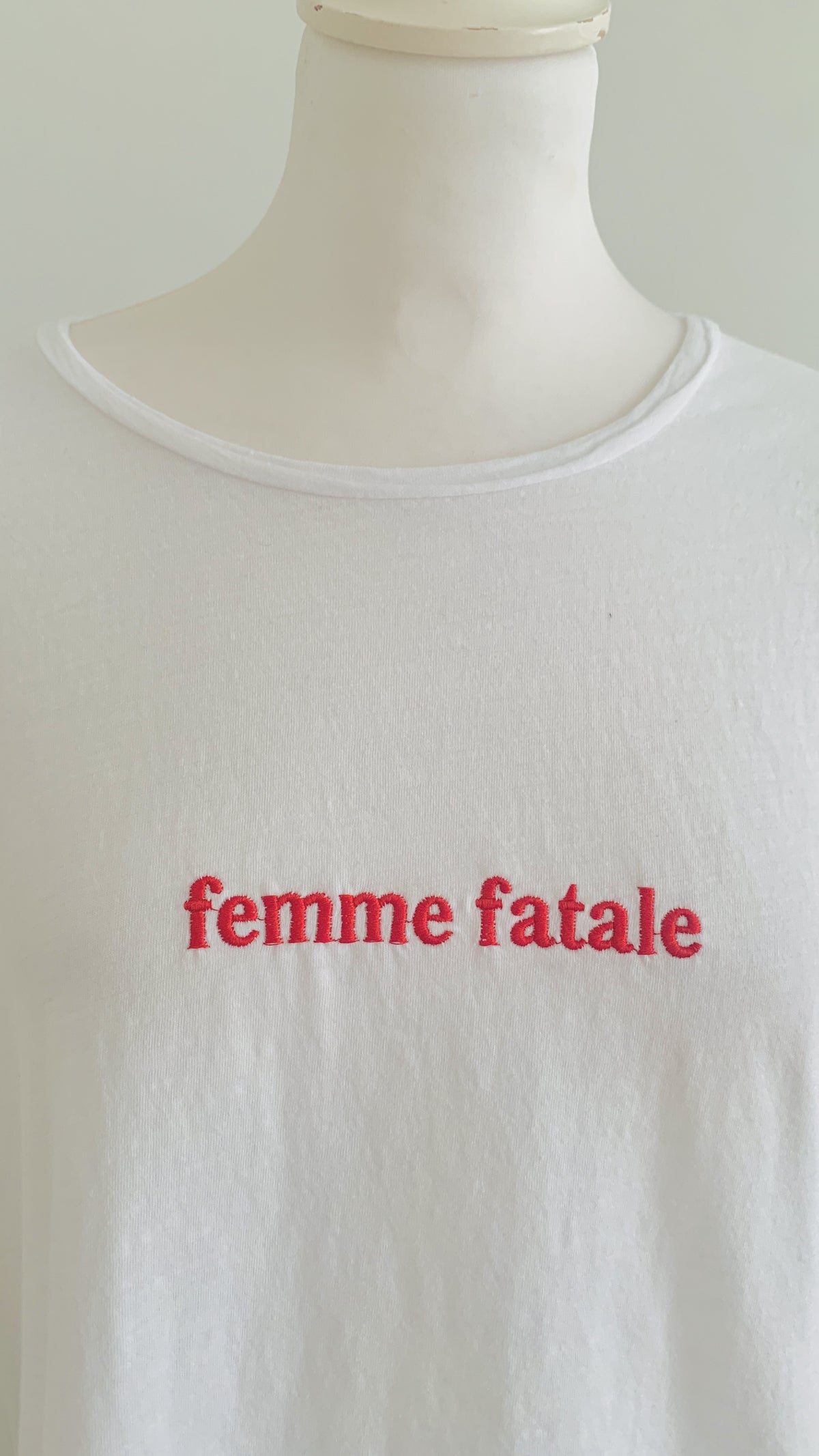 Camiseta Femme Fatale Manga corta